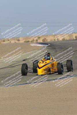 media/Oct-30-2022-CalClub SCCA (Sun) [[310aff4a96]]/Race Group 1/Race (Grapevine)/